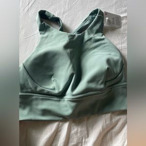 Lululemon Wunder train Bra